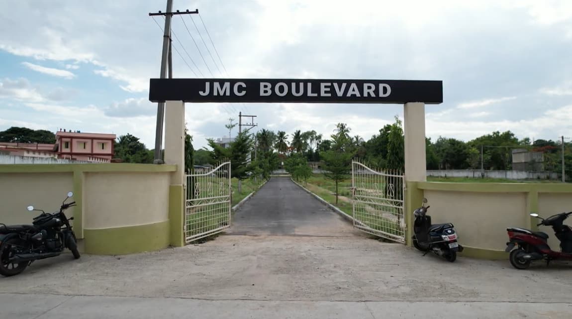 JMC Boulevard